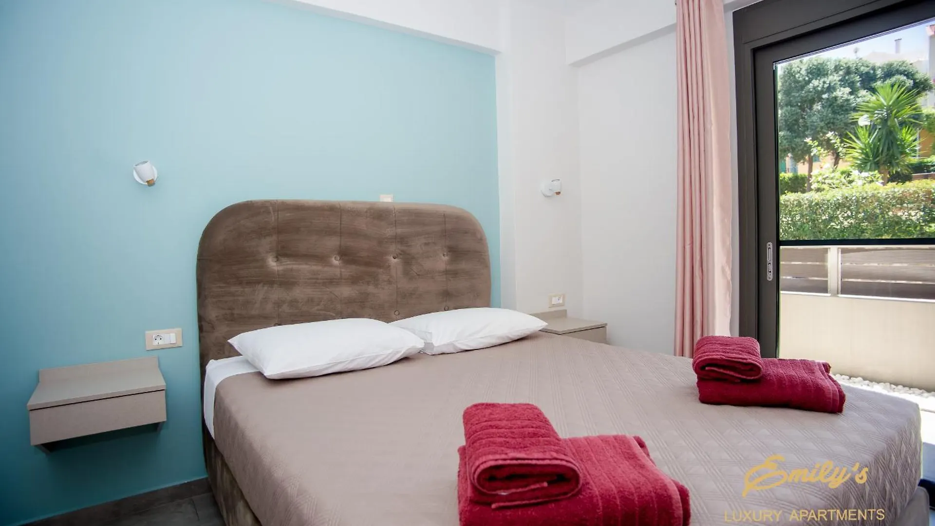 Emily'S Luxury Apartments Argostoli