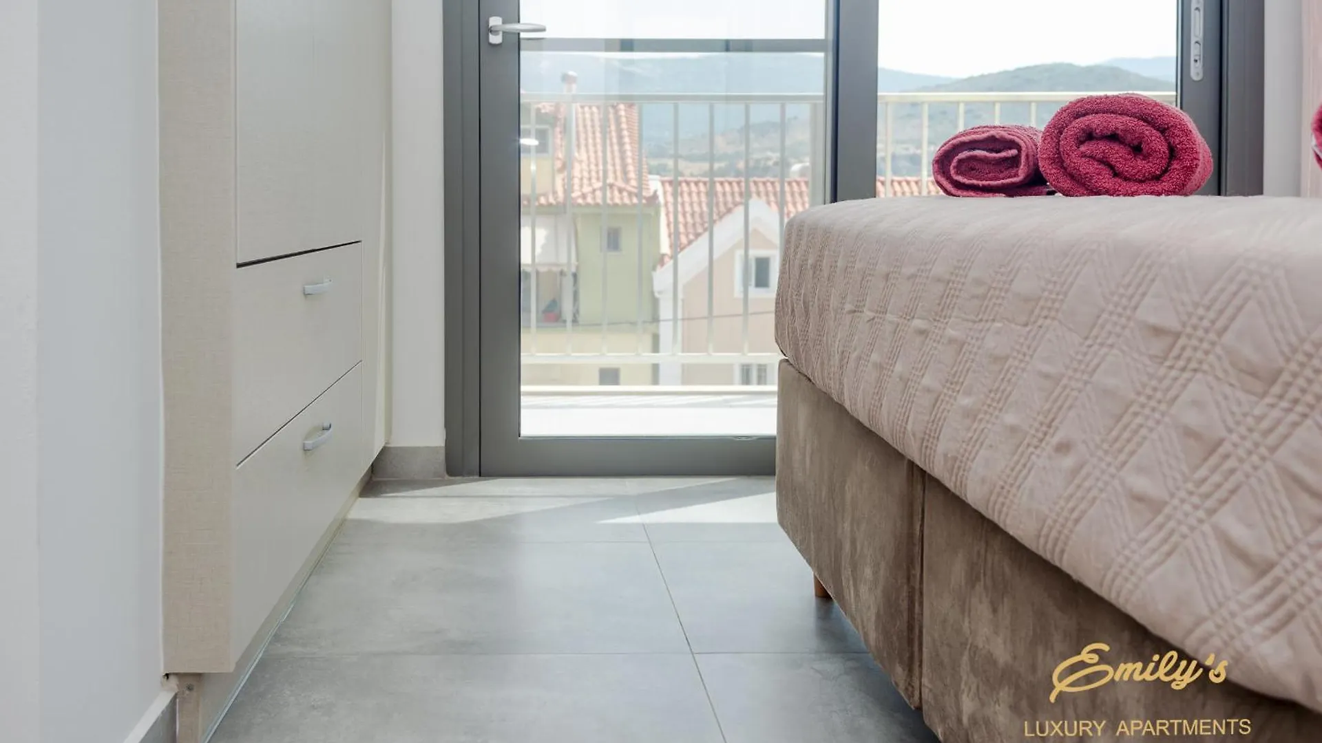 Emily'S Luxury Apartments Αργοστόλι Ελλάδα